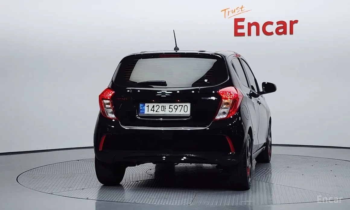 Фото 4 - Chevrolet Spark