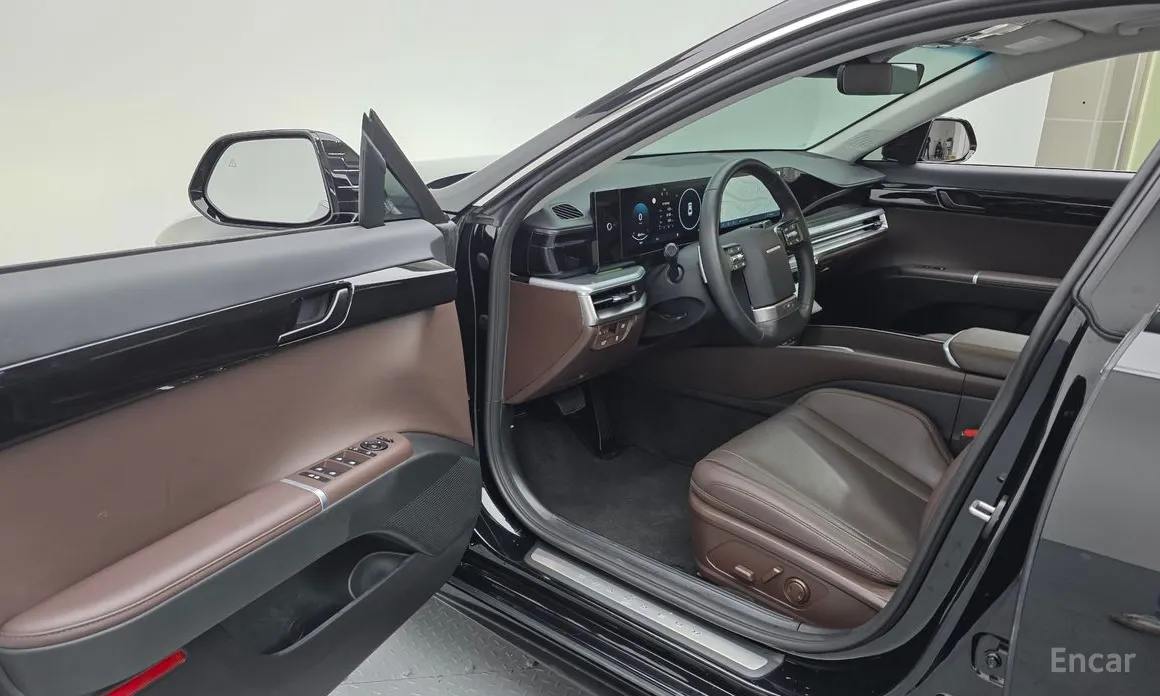 Фото 10 - Hyundai Grandeur