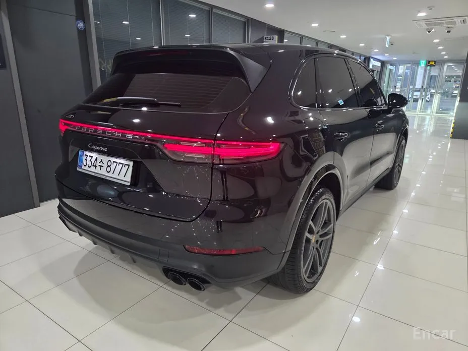 Фото 2 - Porsche Cayenne