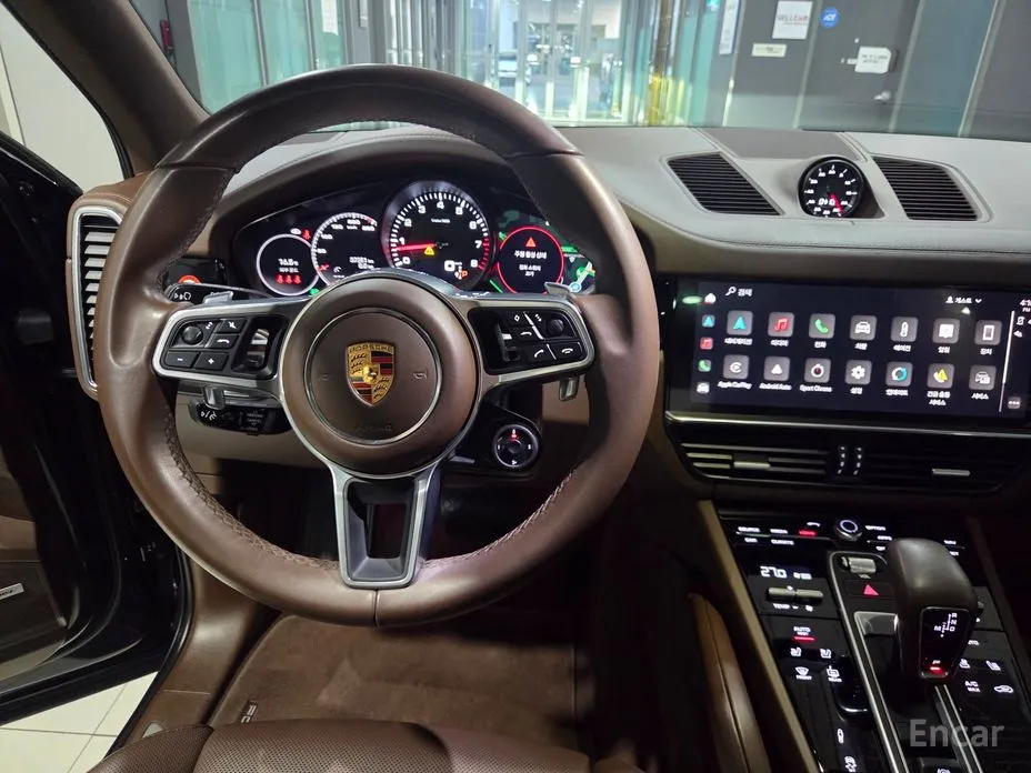 Фото 7 - Porsche Cayenne