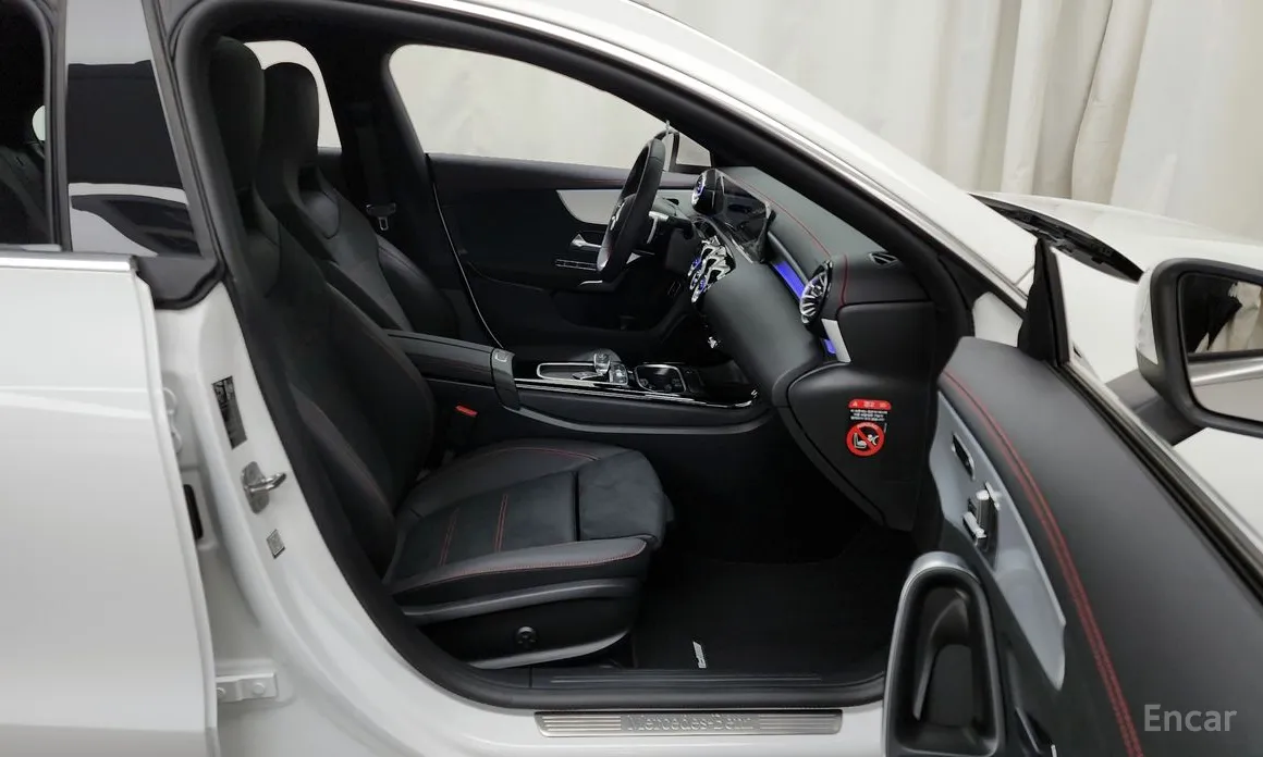 Фото 11 - Mercedes-Benz CLA-Class