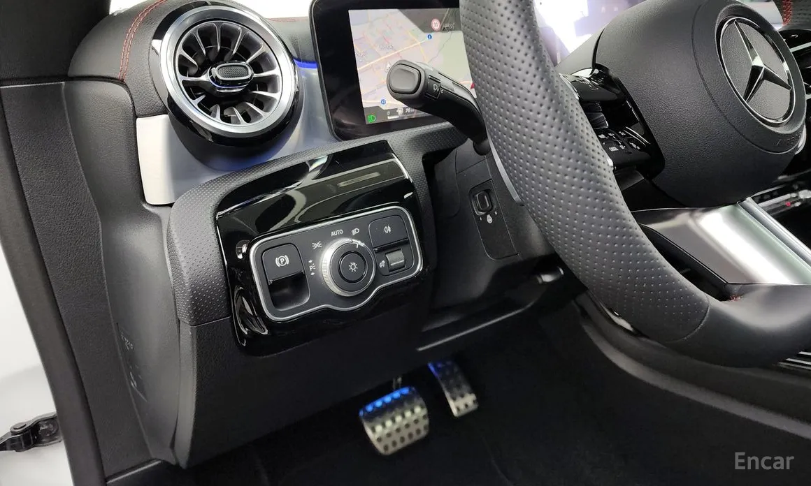 Фото 18 - Mercedes-Benz CLA-Class