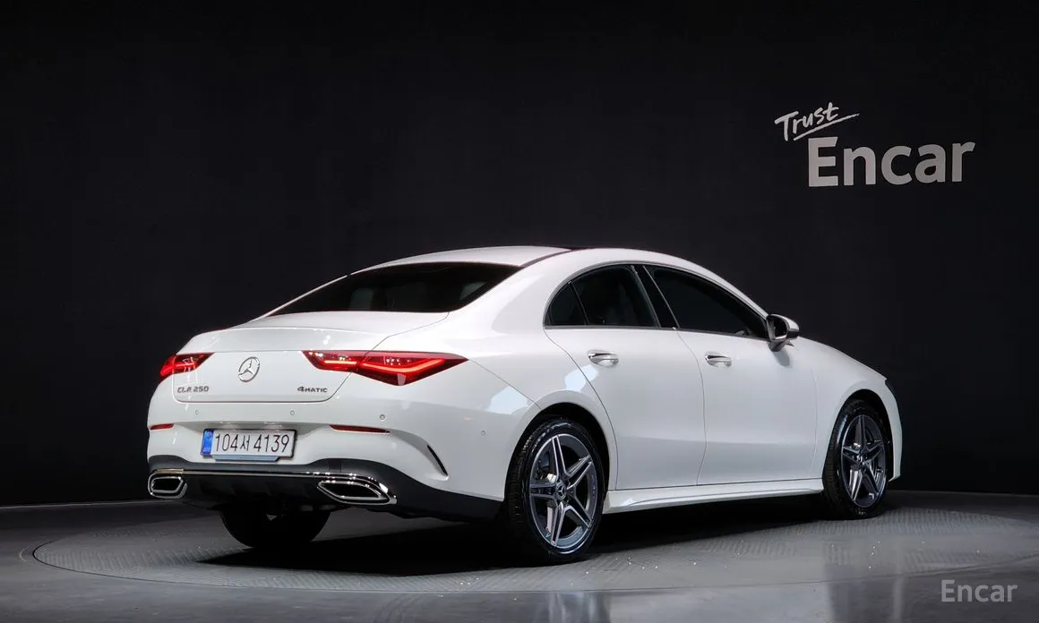 Фото 2 - Mercedes-Benz CLA-Class