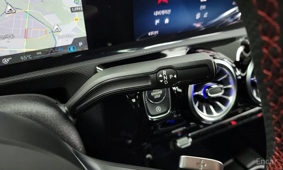 Фото 9 - Mercedes-Benz CLA-Class