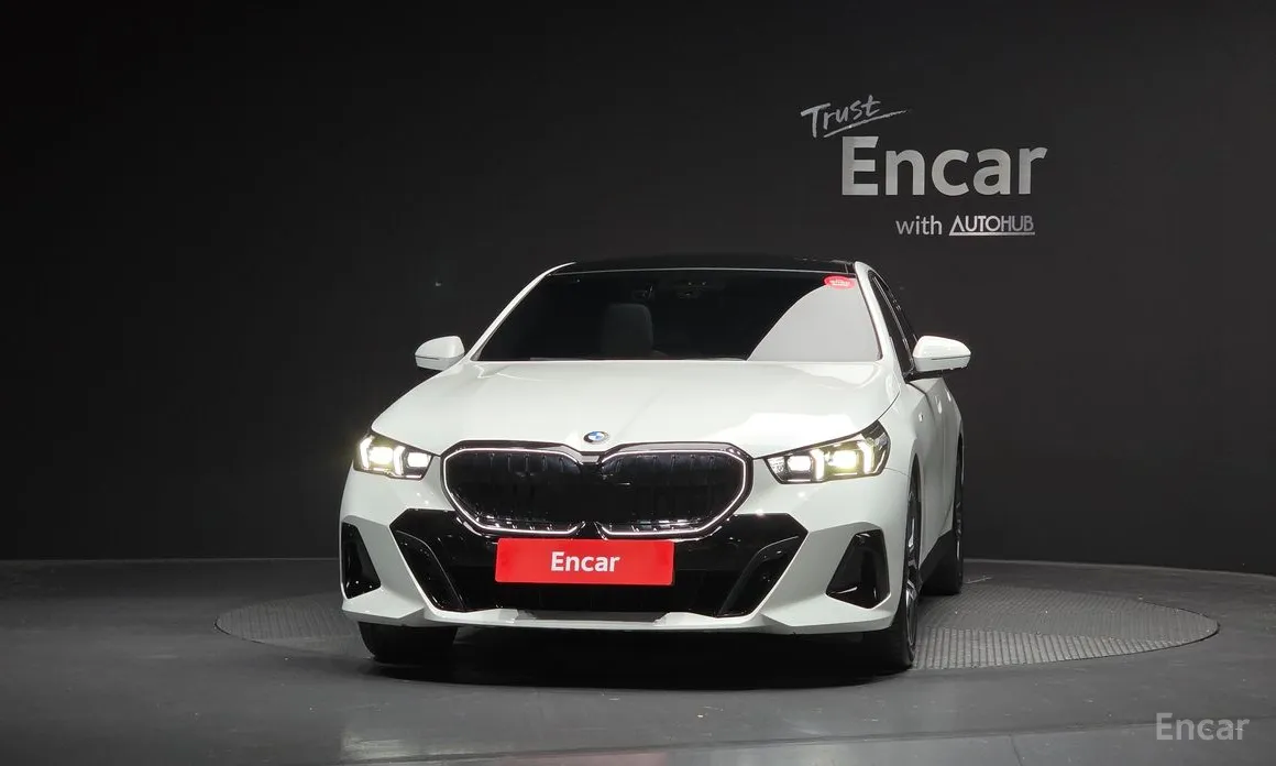 Фото 3 - BMW 5 Series