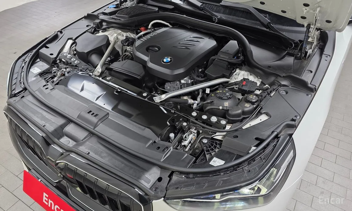 Фото 6 - BMW 5 Series