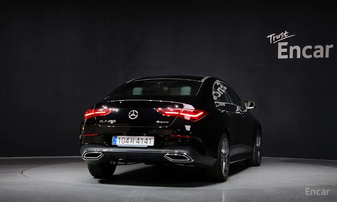 Фото 4 - Mercedes-Benz CLA-Class