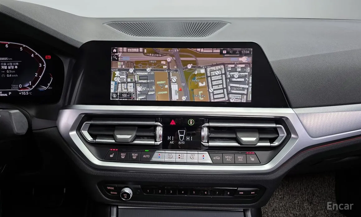 Photo 15 - BMW 3 Series