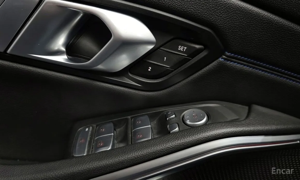 Photo 19 - BMW 3 Series