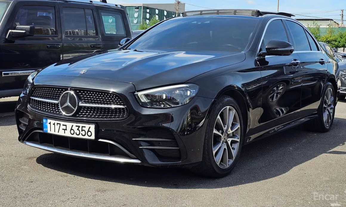 Фото 3 - Mercedes-Benz E-Class