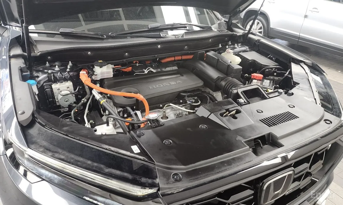 Фото 6 - Honda CR-V