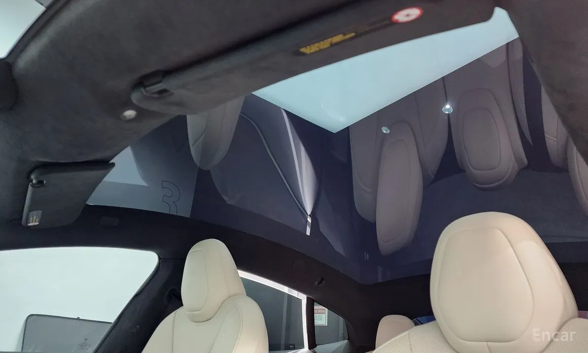 Фото 18 - Tesla Model S