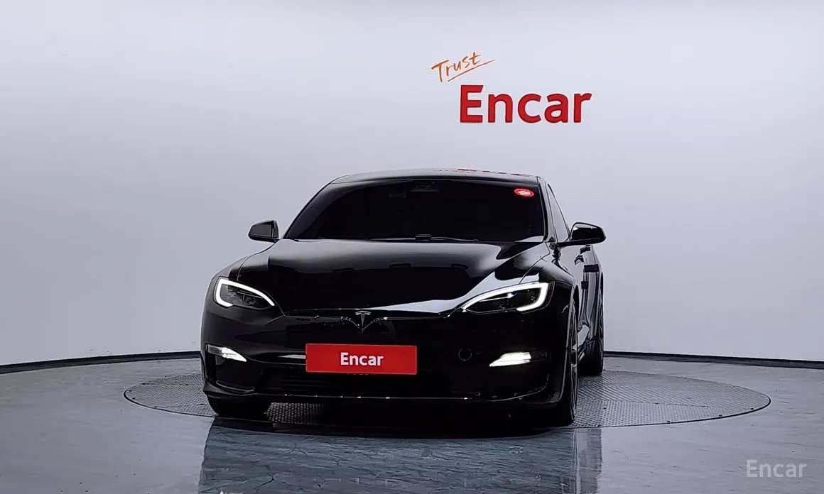 Фото 3 - Tesla Model S