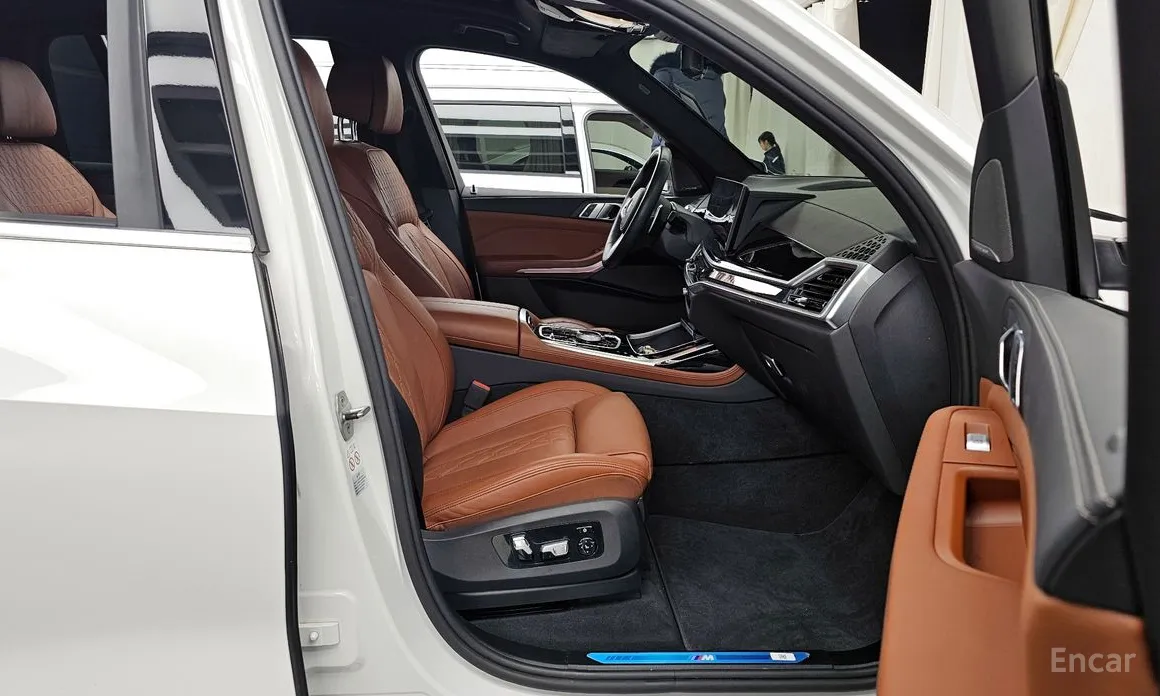 Фото 11 - BMW X7