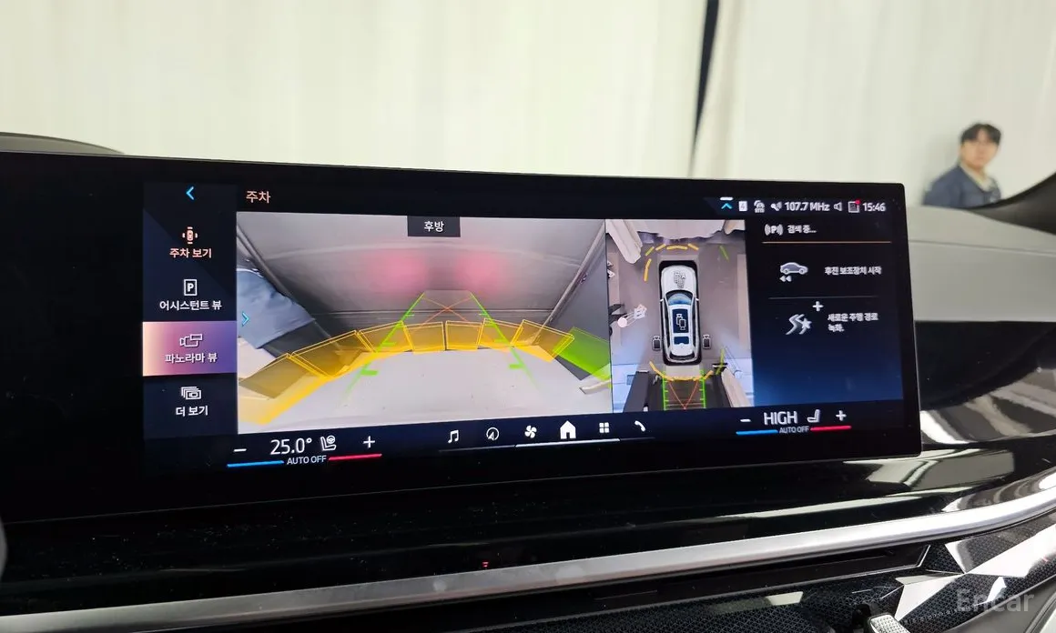 Фото 15 - BMW X7