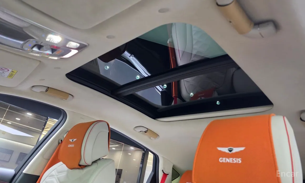 Фото 18 - Genesis GV80