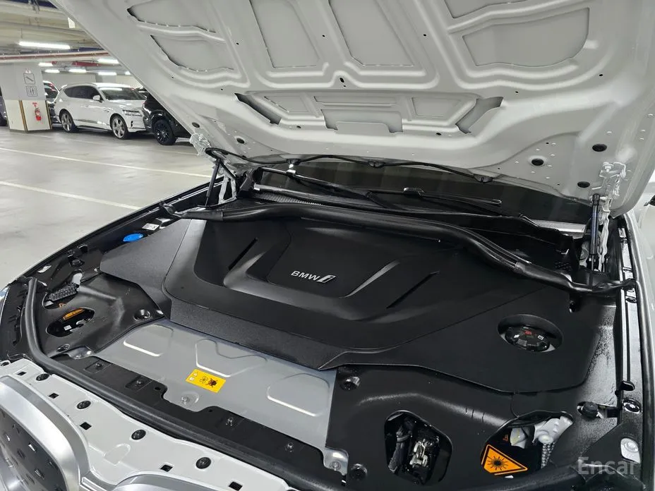 Фото 6 - BMW iX3