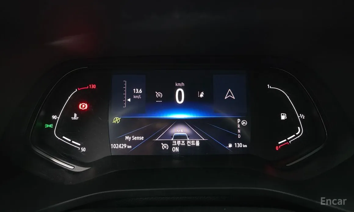 Фото 8 - Renault XM3