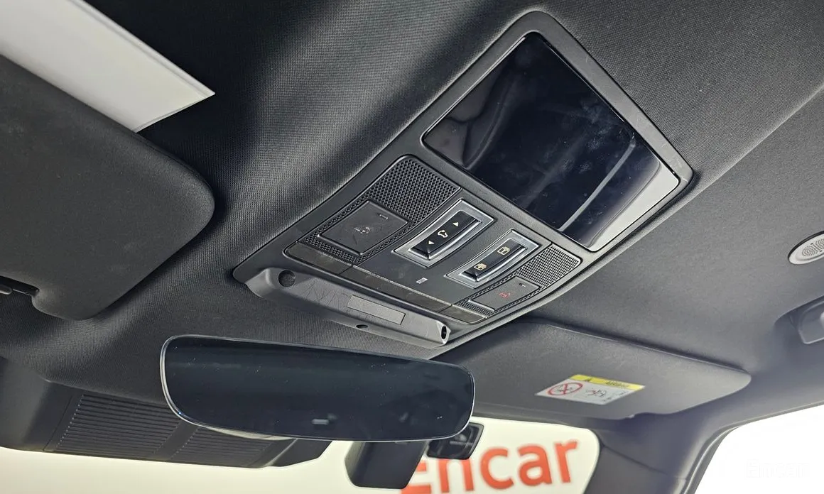 Фото 18 - Land Rover Defender