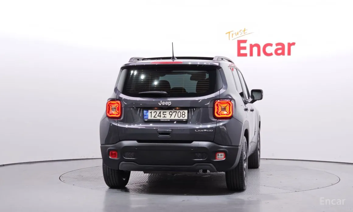 Фото 4 - Jeep Renegade
