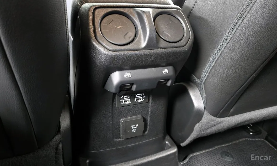 Фото 19 - Jeep Wrangler