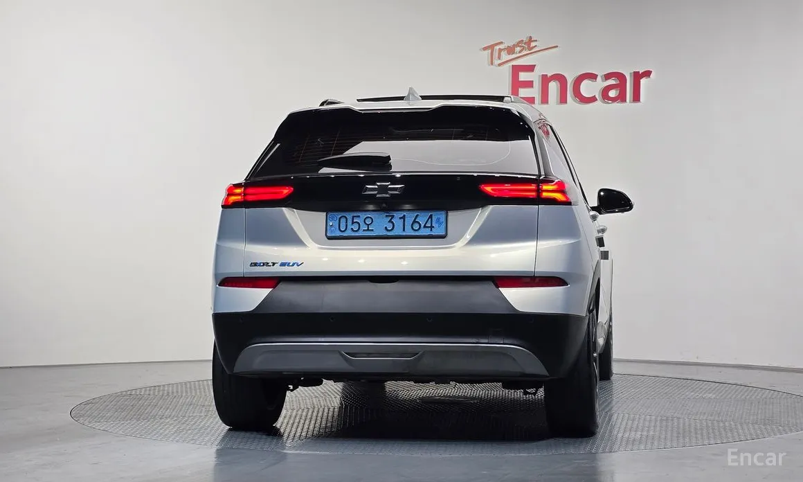 Фото 4 - Chevrolet Bolt EUV