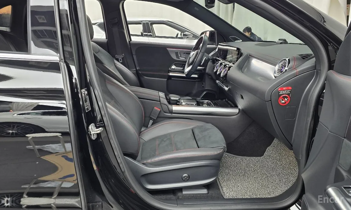 Фото 11 - Mercedes-Benz EQA