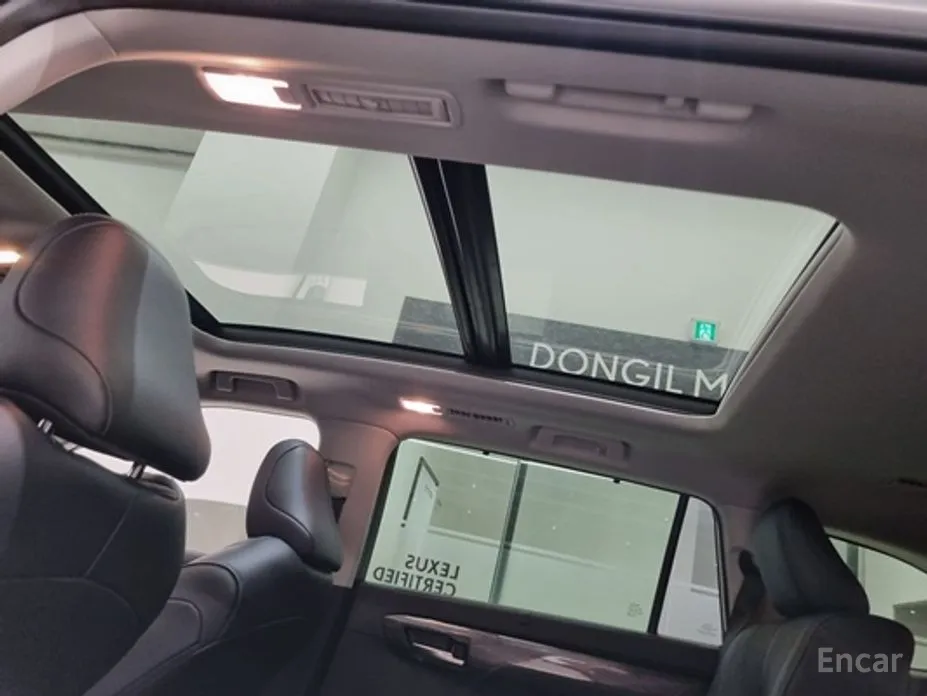 Фото 16 - Toyota Highlander