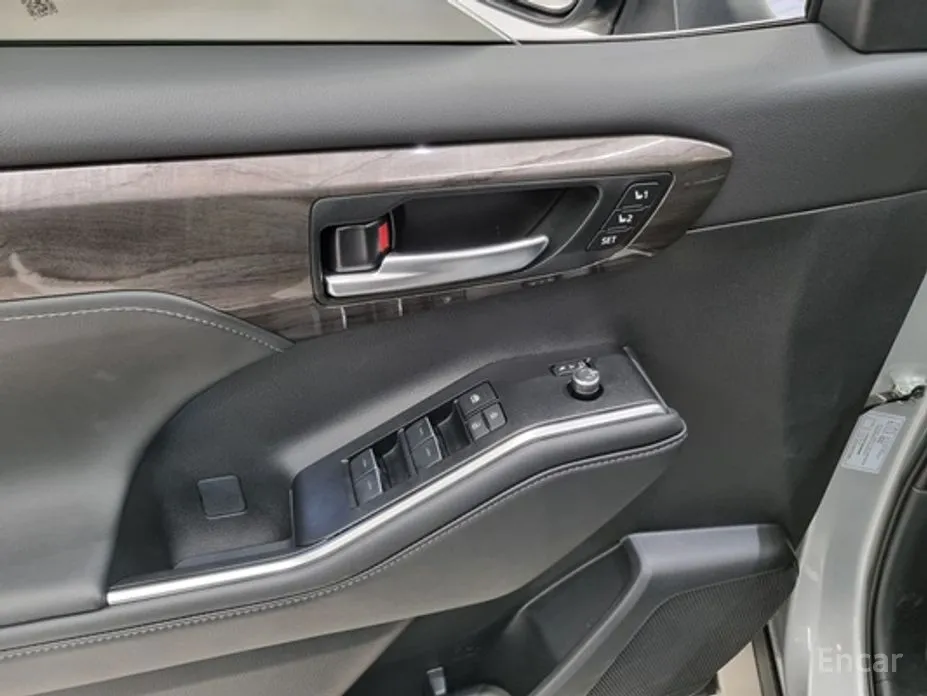 Фото 19 - Toyota Highlander