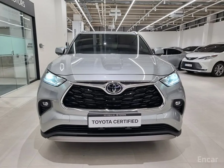 Фото 3 - Toyota Highlander