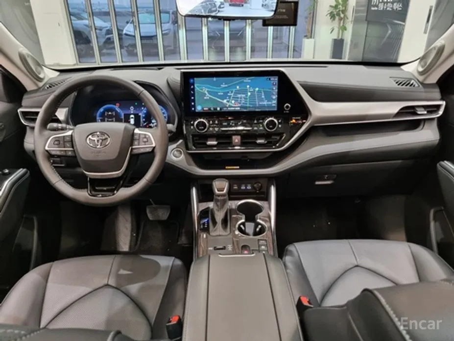 Фото 7 - Toyota Highlander