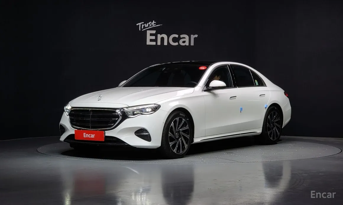 Фото 1 - Mercedes-Benz E-Class