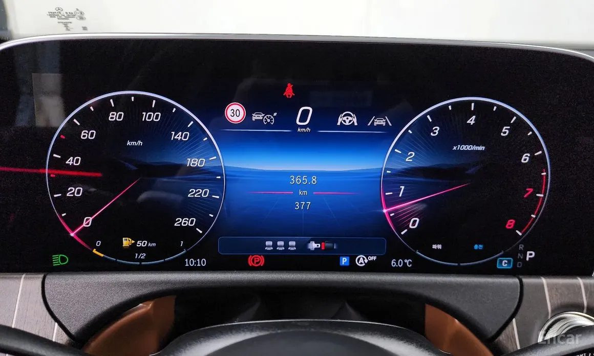 Фото 8 - Mercedes-Benz E-Class