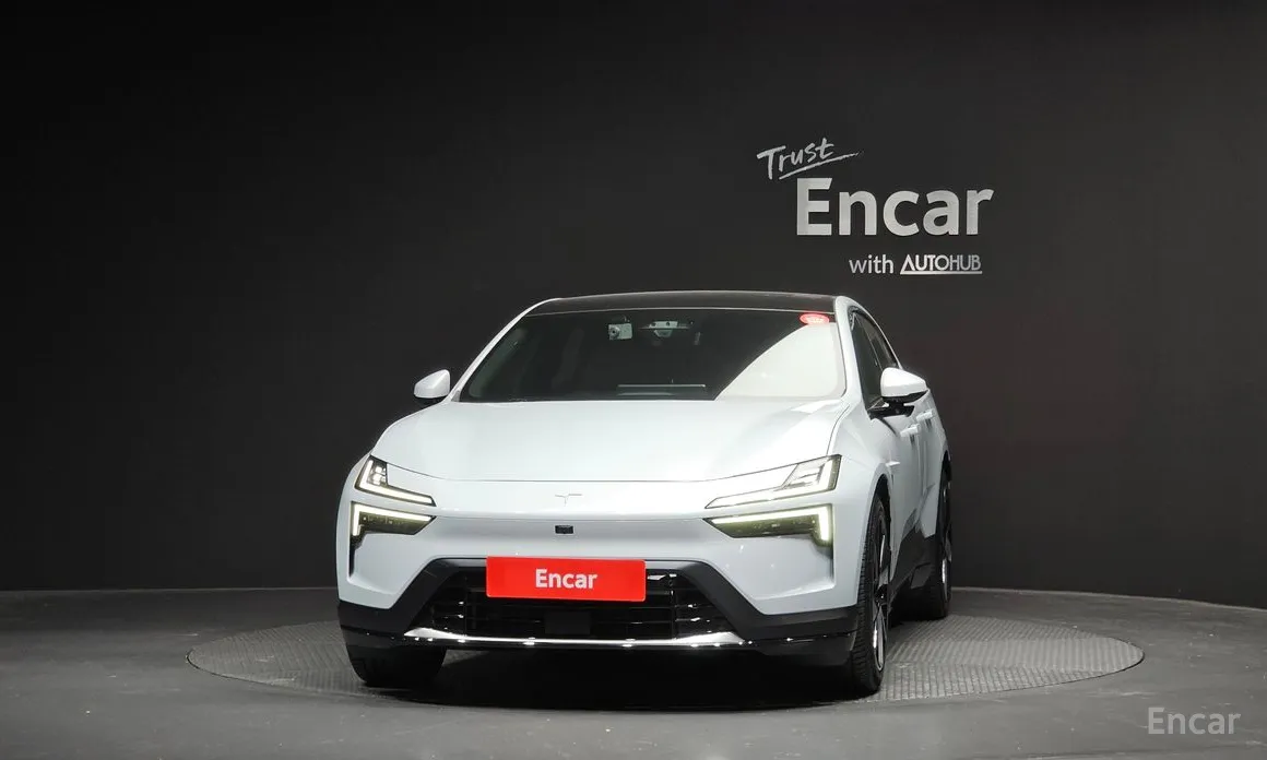 Фото 3 - Polestar 4