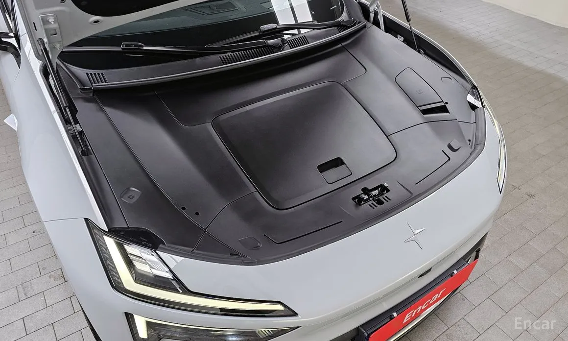 Фото 6 - Polestar 4