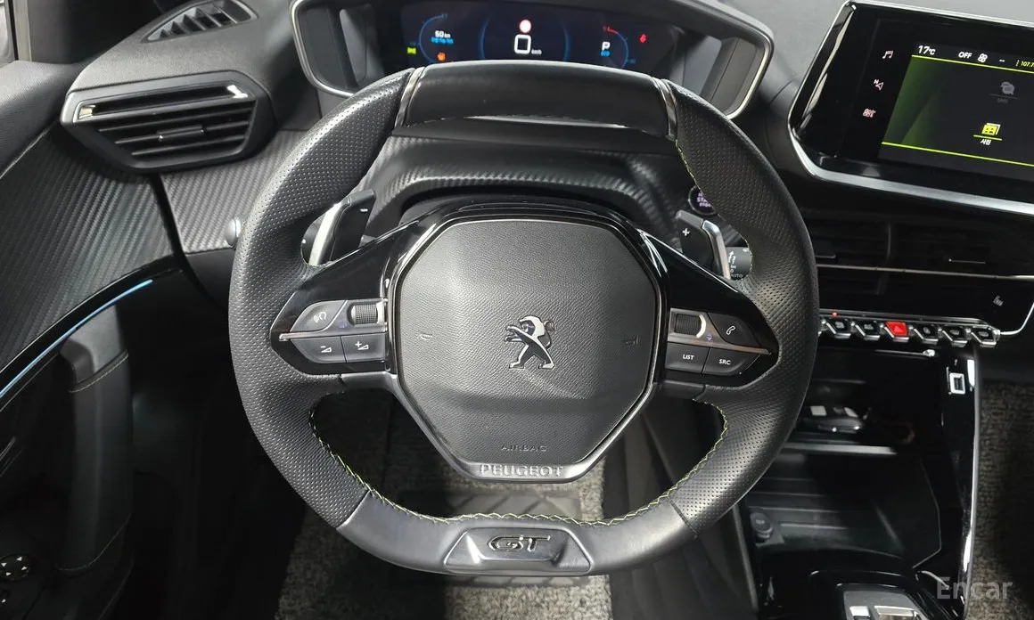 Фото 13 - Peugeot 2008