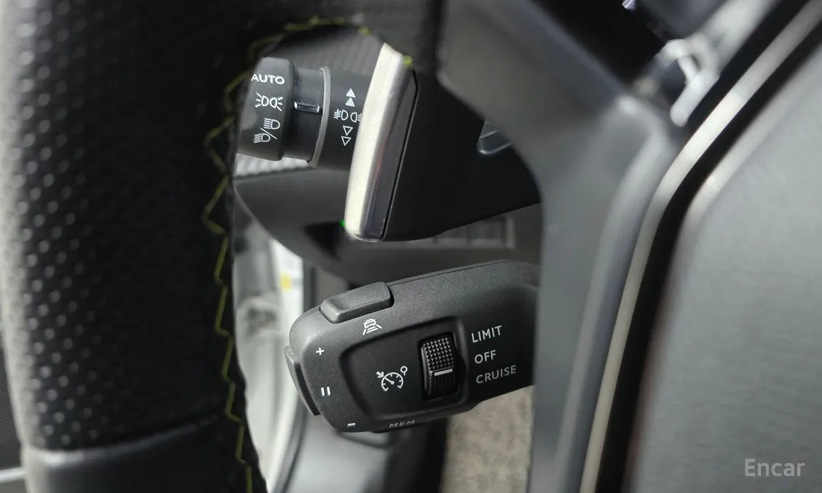 Фото 18 - Peugeot 2008