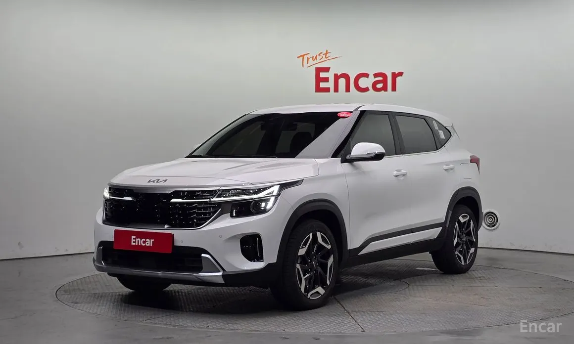 Фото 1 - Kia Seltos