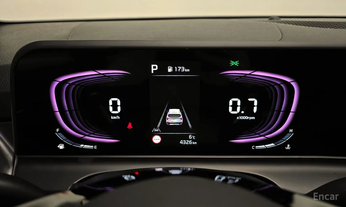 Фото 8 - Kia Seltos