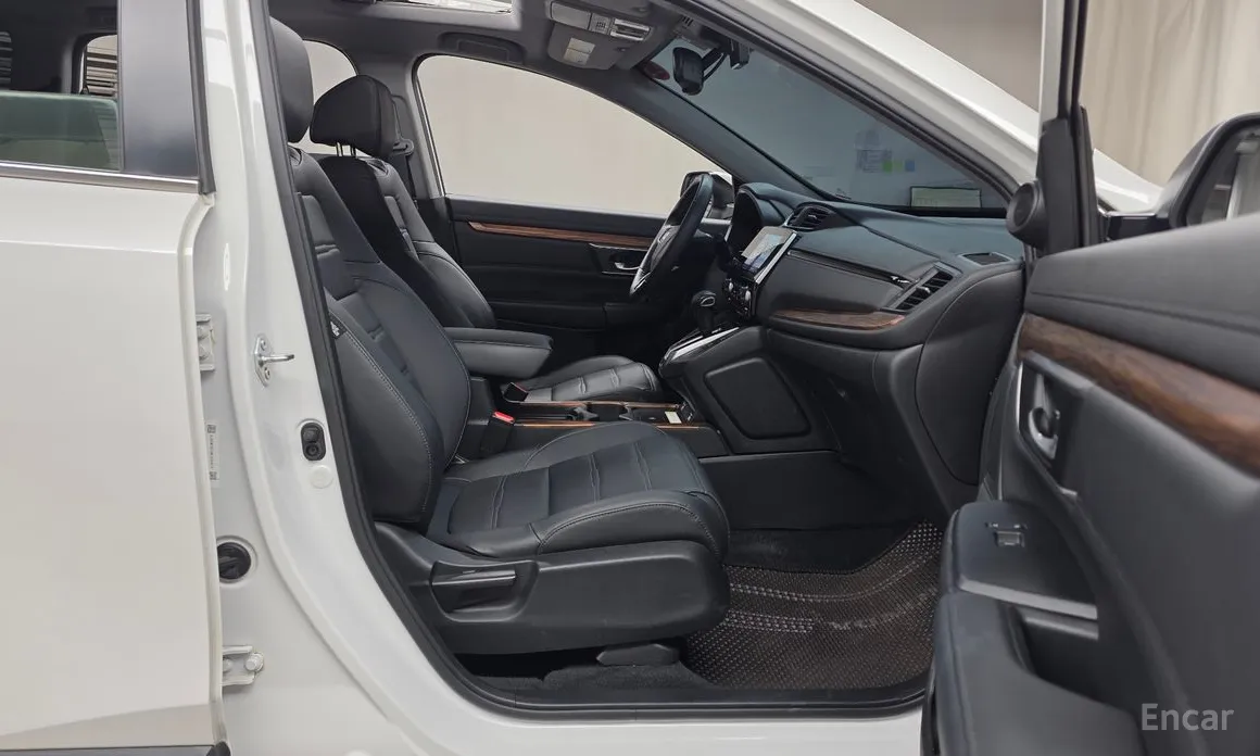 Фото 11 - Honda CR-V