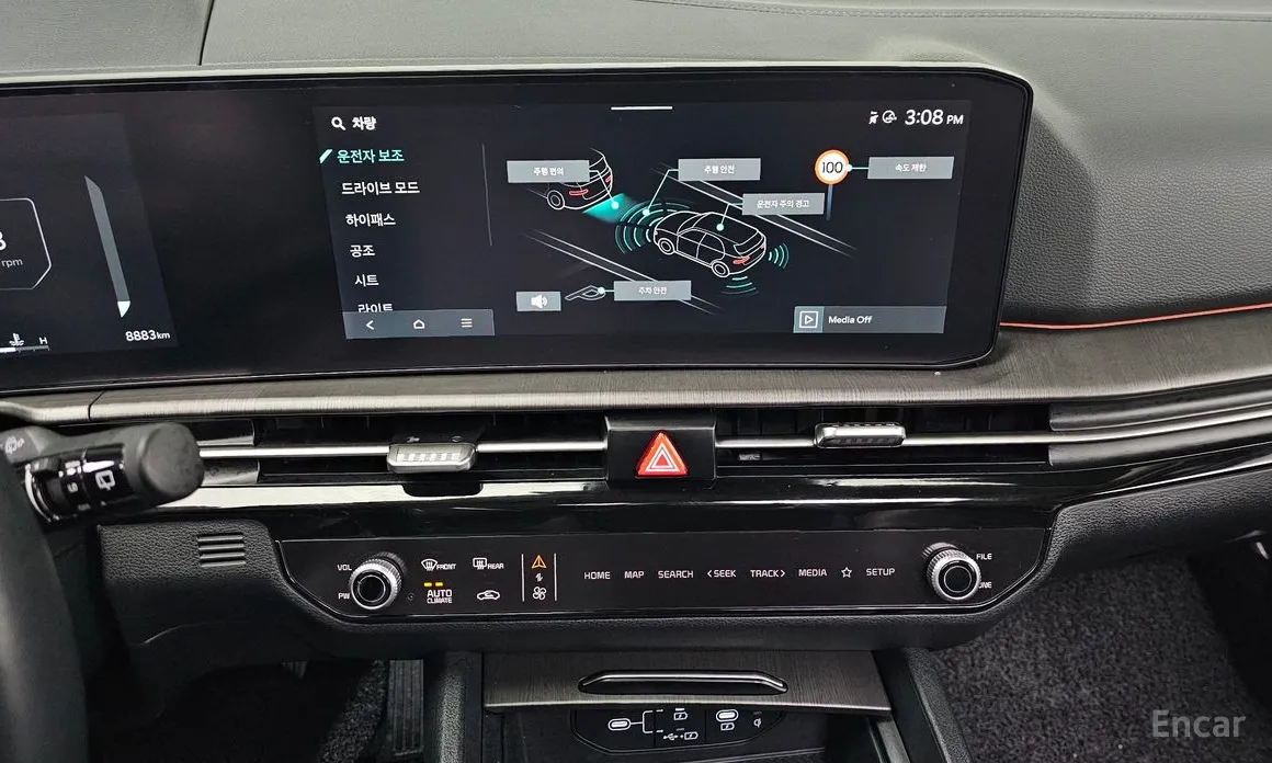 Фото 18 - Kia Sportage