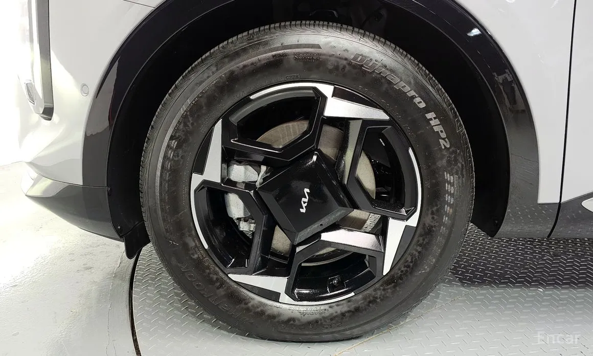 Фото 5 - Kia Sportage