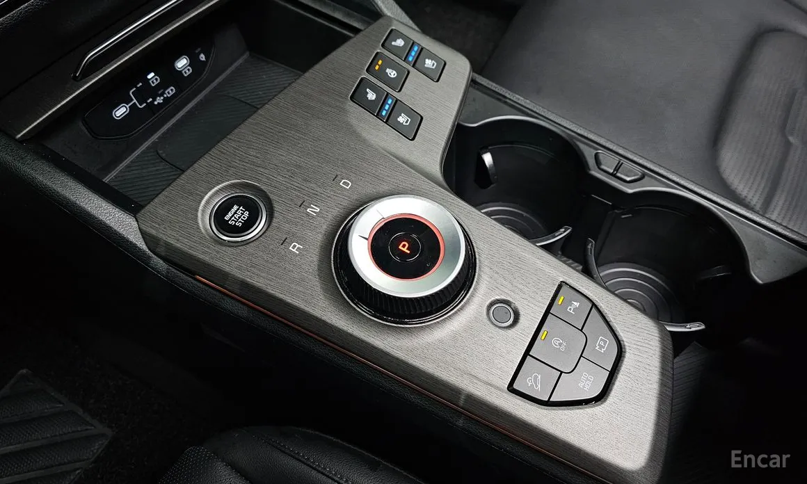 Фото 9 - Kia Sportage