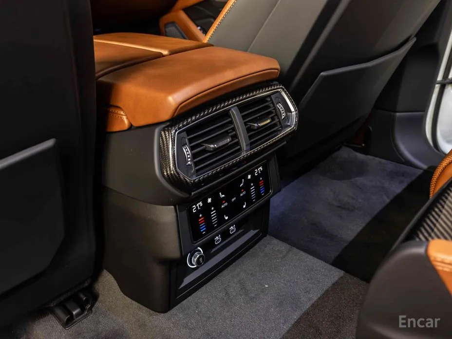 Фото 12 - Lamborghini Urus