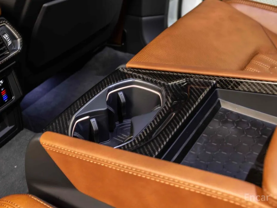 Фото 14 - Lamborghini Urus