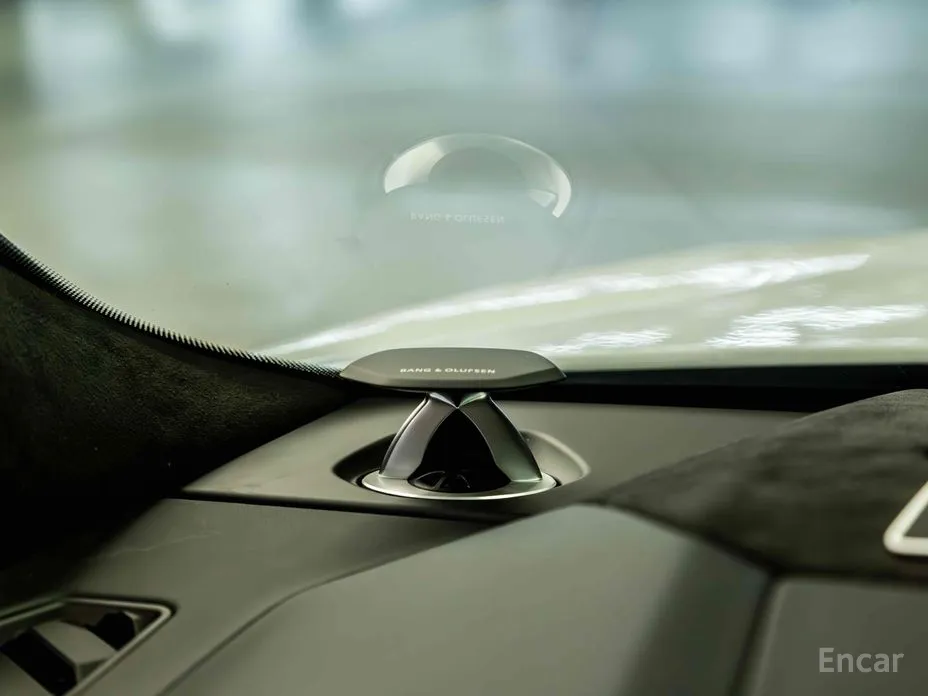 Фото 17 - Lamborghini Urus