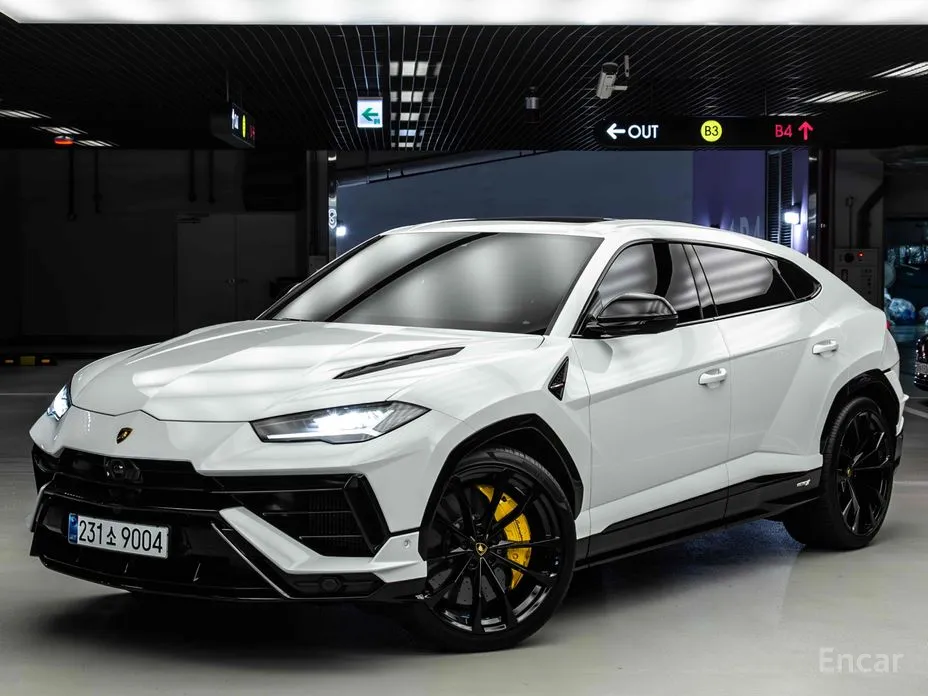 Фото 3 - Lamborghini Urus