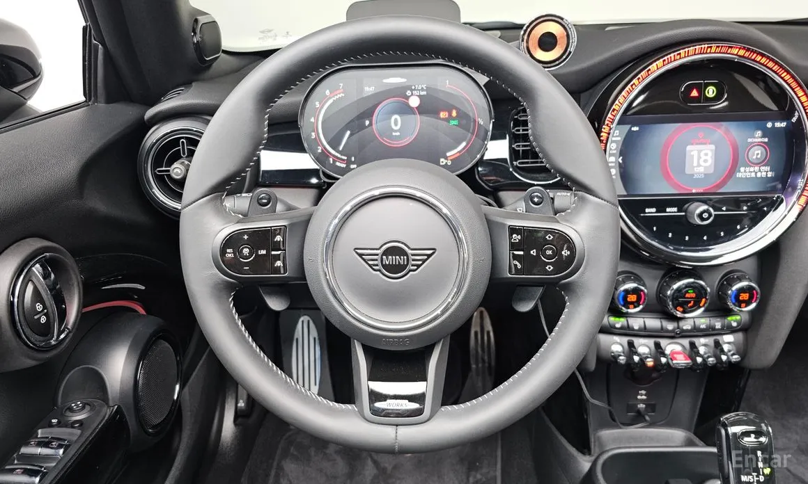 Фото 13 - Mini Cooper Convertible