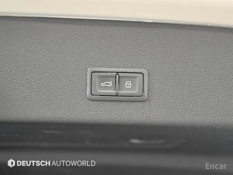 Фото 20 - Audi e-tron