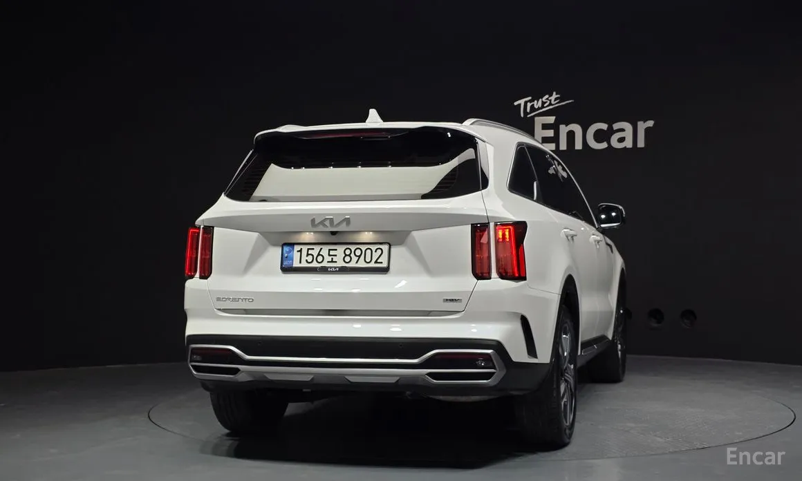 Фото 4 - Kia Sorento